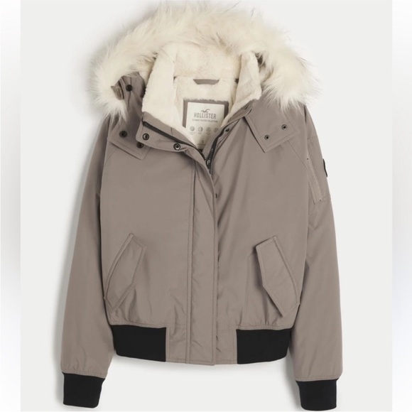 HOLLISTER ALL-WEATHER FAUX FUR-LINED BOMBER JACKET - Picture 1 of 3